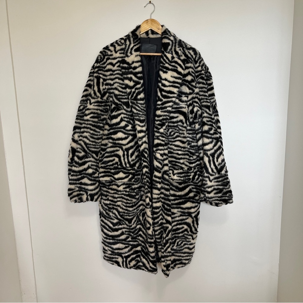 R13 Black and White Zebra Teddy Jacket - Picture 5 of 11